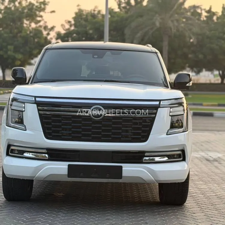 Nissan Patrol 2014 for Sale in Sharjah Image-2