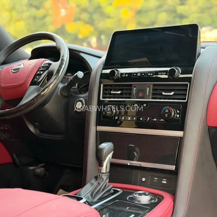 Nissan Patrol 2014 for Sale in Sharjah Image-8