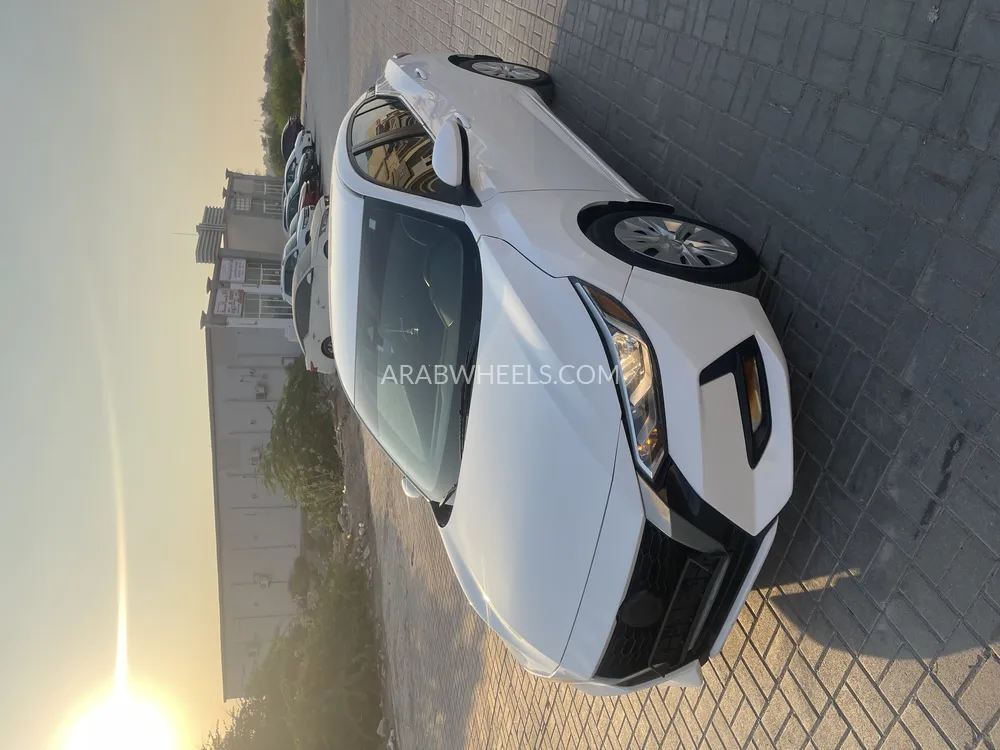Nissan Sentra 2022 for Sale in Ras Al Khaimah Image-2