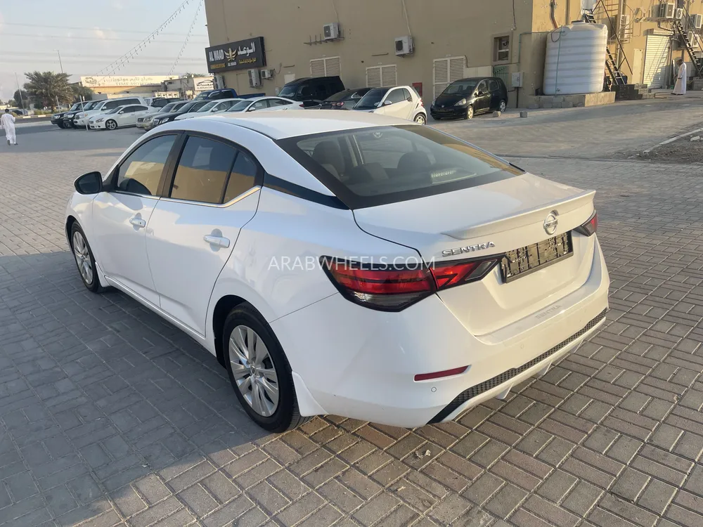 Nissan Sentra 2022 for Sale in Ras Al Khaimah Image-5