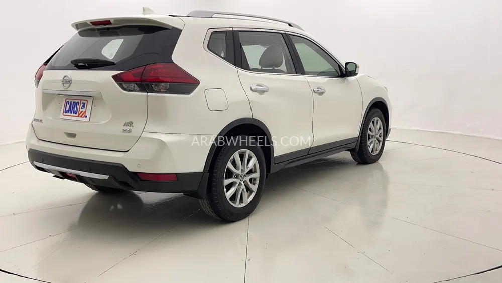 Nissan X-Trail 2022 for Sale in Dubai Image-3