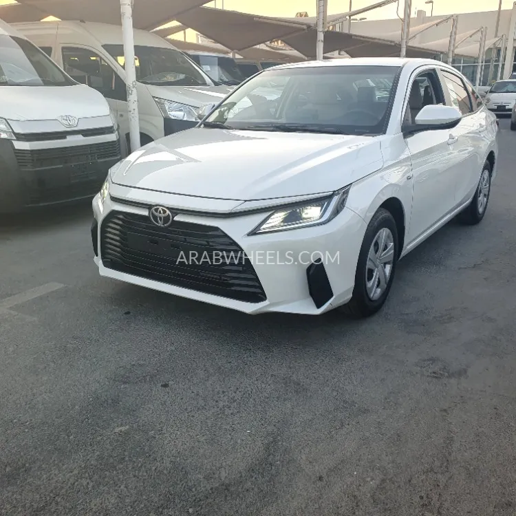 Toyota Yaris 2024 for Sale in Sharjah Image-9