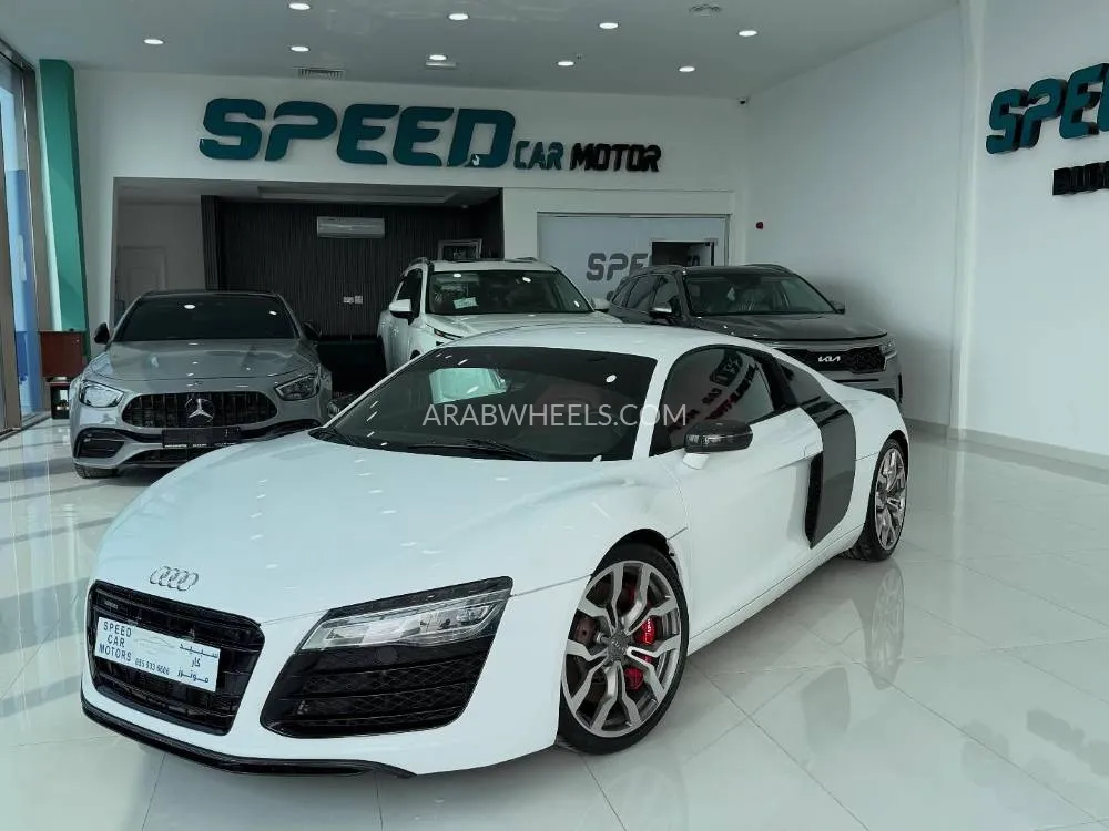 Audi R8 2014 for Sale in Abu Dhabi Image-10