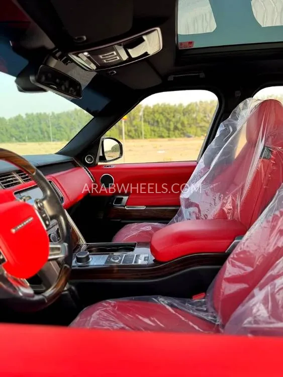 Land Rover Range Rover Evoque 2015 for Sale in Sharjah Image-12