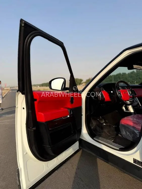 Land Rover Range Rover Evoque 2015 for Sale in Sharjah Image-17