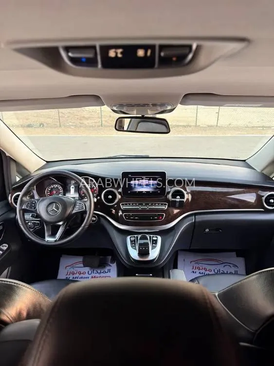 Mercedes Benz V Class 2018 for Sale in Abu Dhabi Image-7