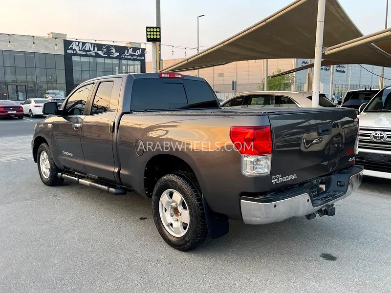 Toyota Tundra 2011 for Sale in Sharjah Image-5