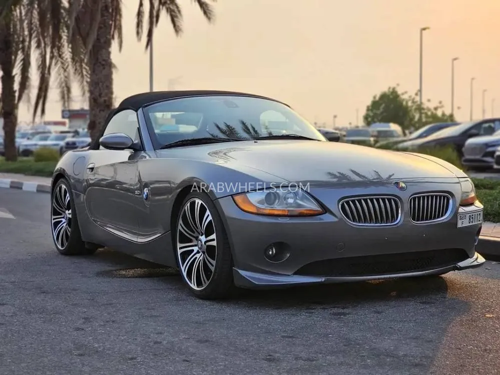 BMW Z4 2004 for Sale in Dubai Image-5
