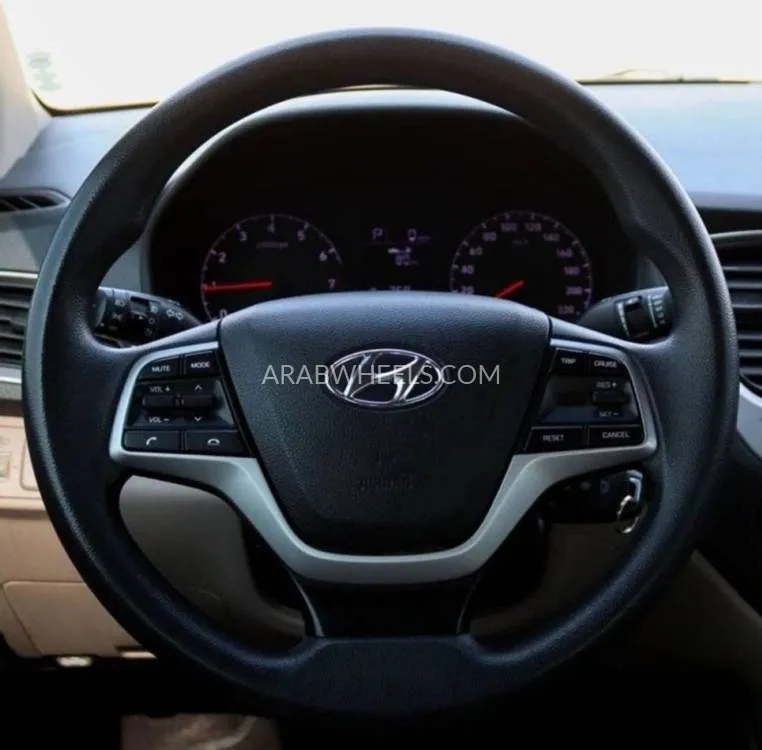 Hyundai Accent 2020 for Sale in Sharjah Image-13
