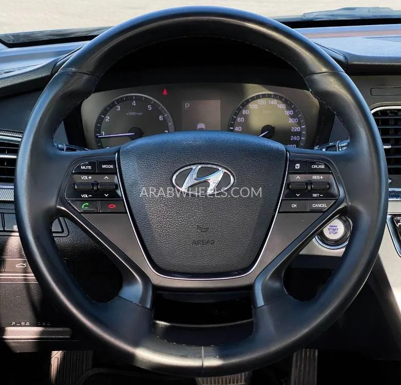 Hyundai Sonata 2016 for Sale in Sharjah Image-13