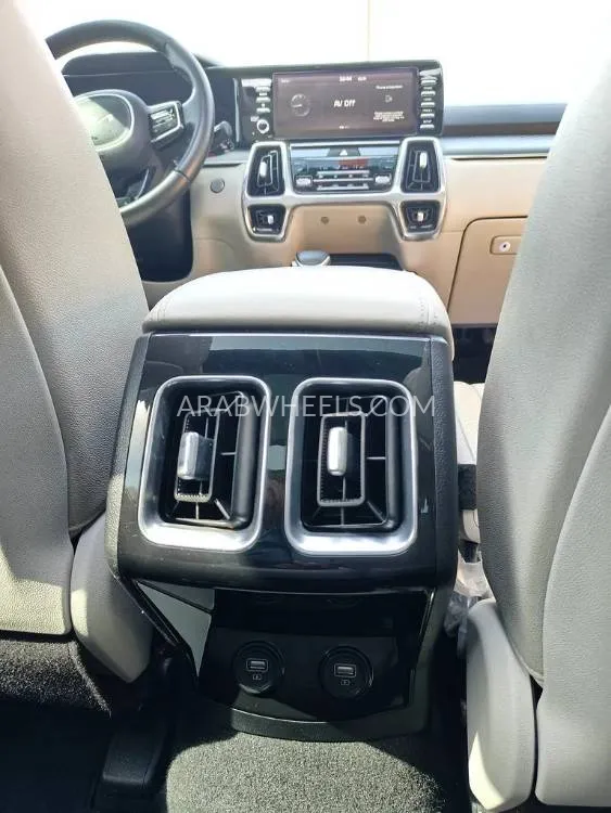 Kia Sorento 2022 for Sale in Dubai Image-18
