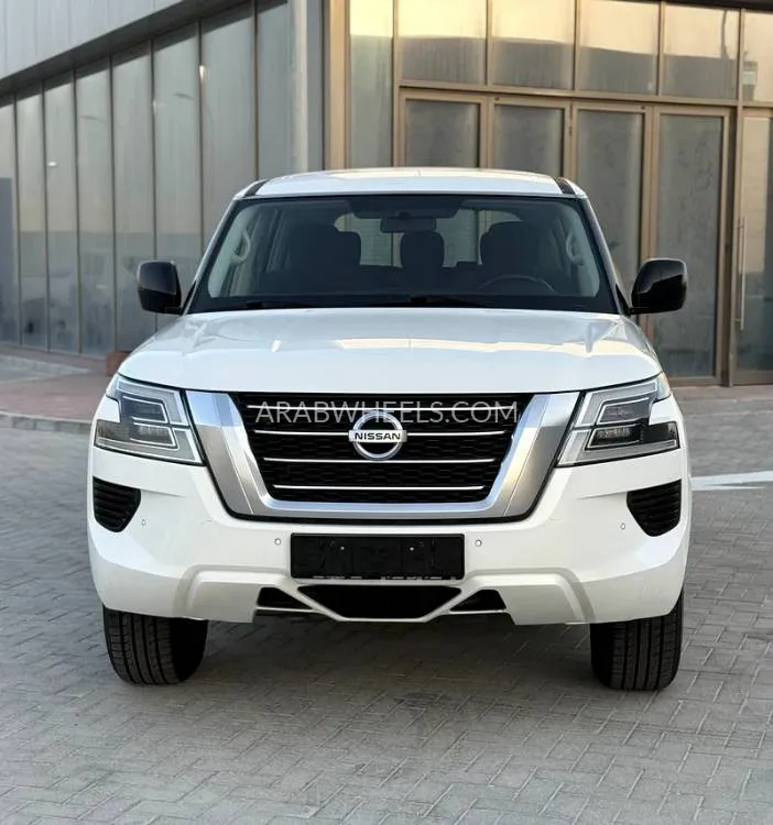 Nissan Patrol 2020 for Sale in Abu Dhabi Image-2