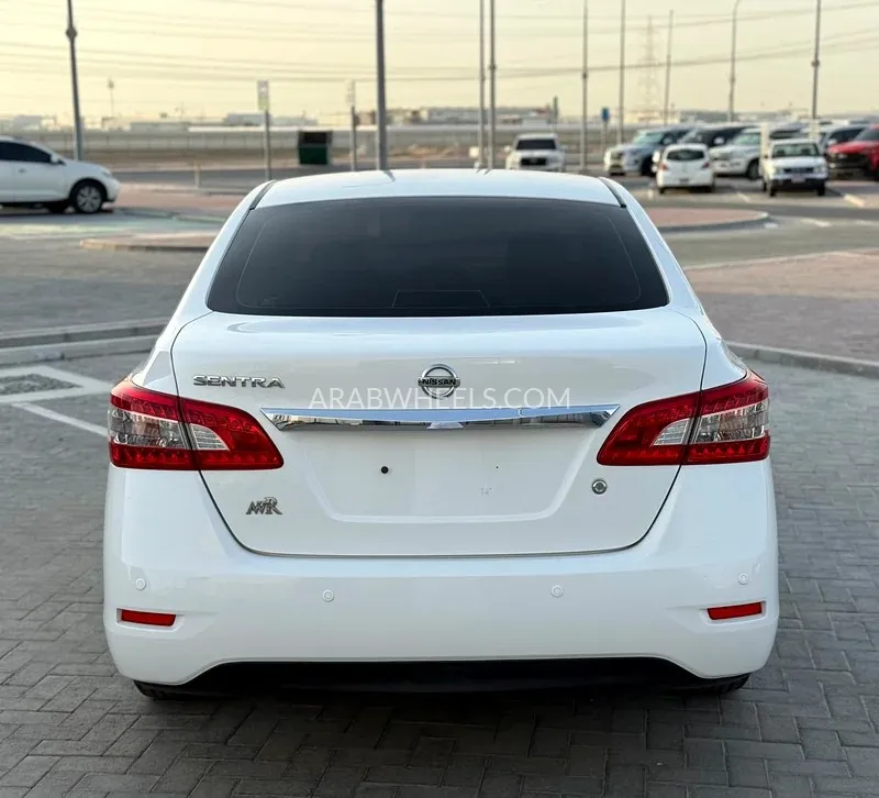 Nissan Sentra 2019 for Sale in Abu Dhabi Image-8