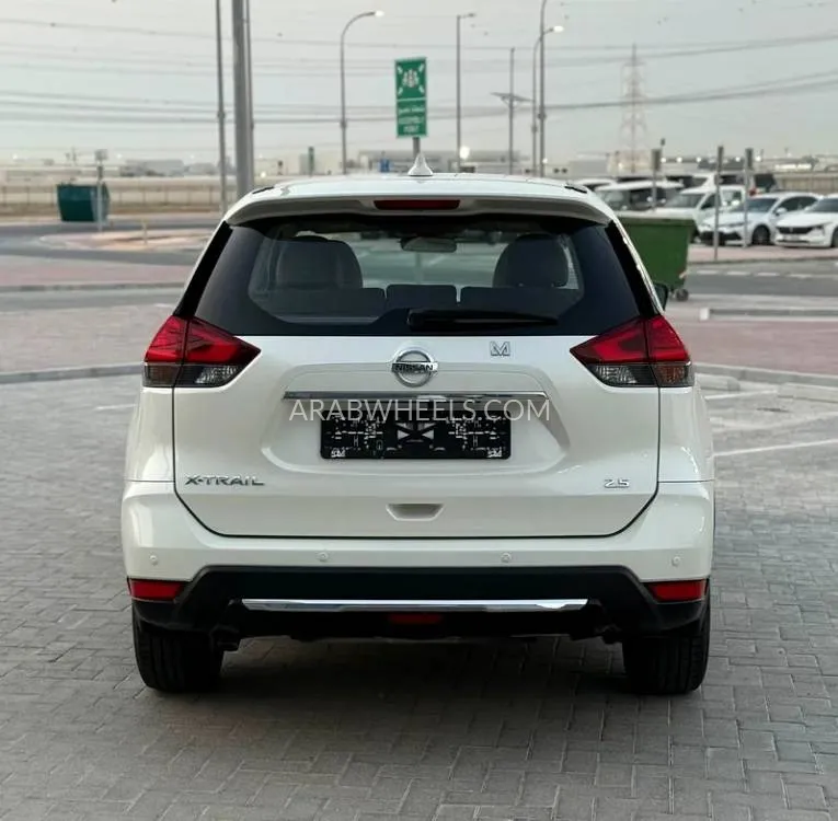 Nissan X-Trail 2022 for Sale in Abu Dhabi Image-5
