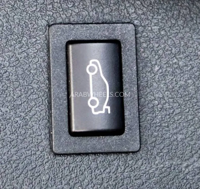 BMW 5 series 2020 for Sale in Sharjah Image-18