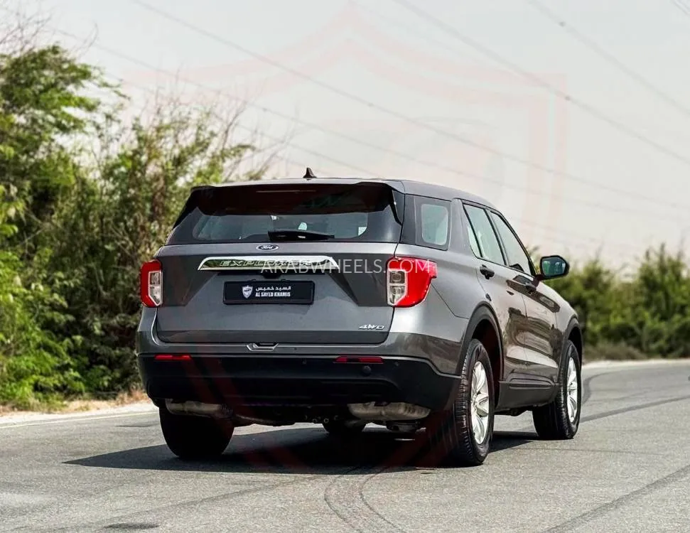 Ford Explorer 2023 for Sale in Sharjah Image-6