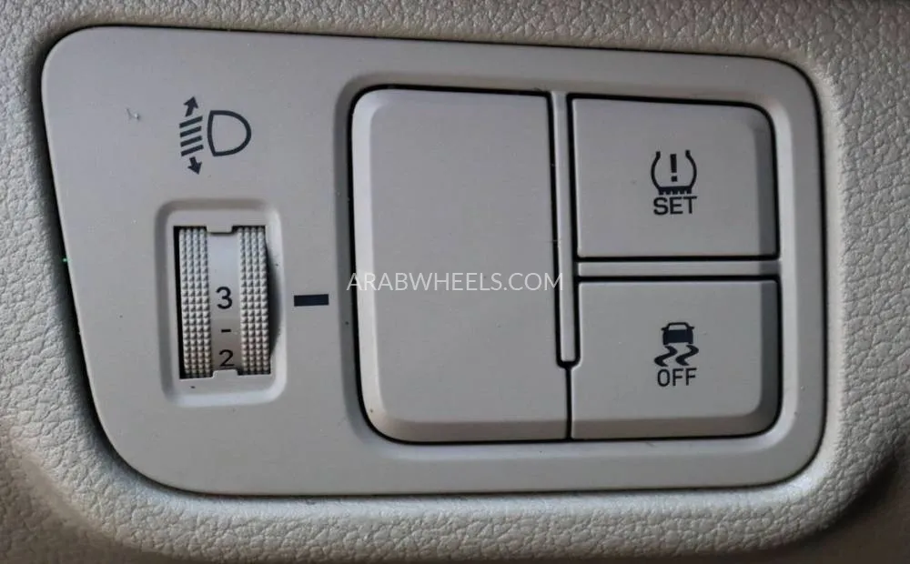 Hyundai Accent 2020 for Sale in Sharjah Image-17