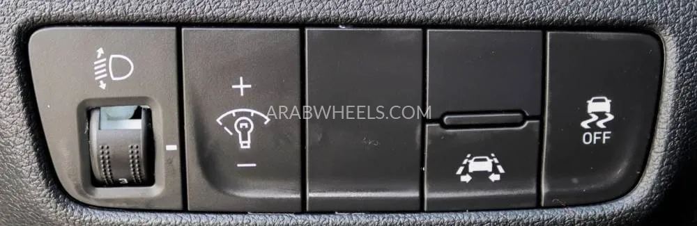 Hyundai Kona 2020 for Sale in Sharjah Image-18