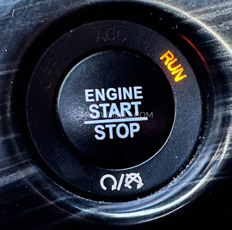 جيب شيروكي 2021 for Sale in الشارقة Image-17