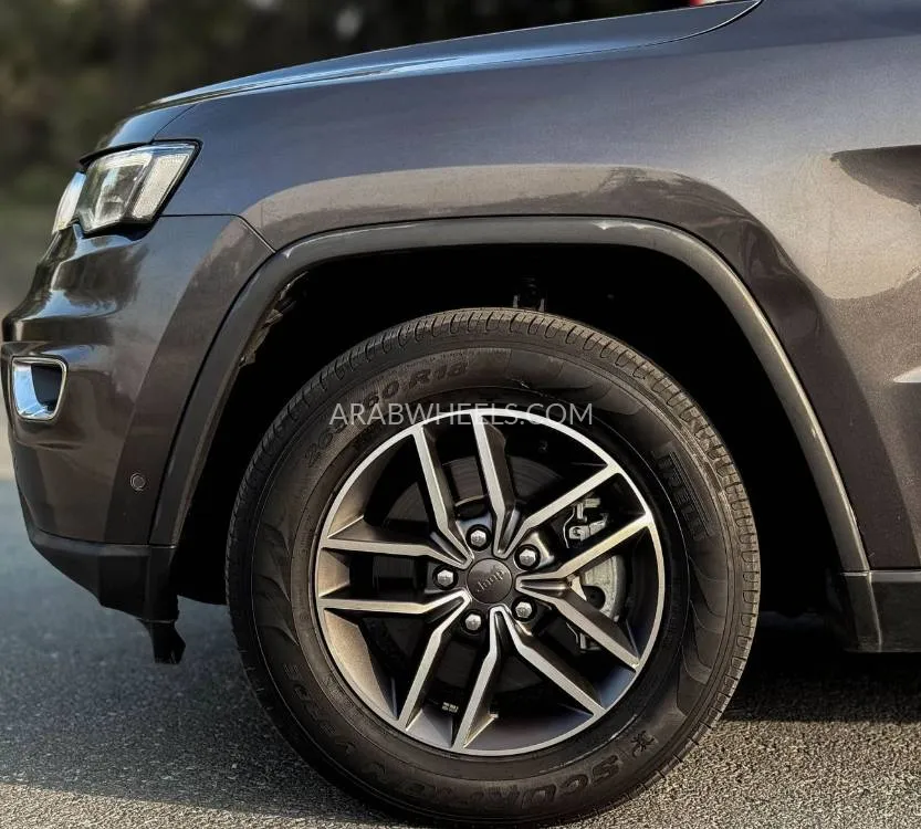 جيب شيروكي 2021 for Sale in الشارقة Image-21