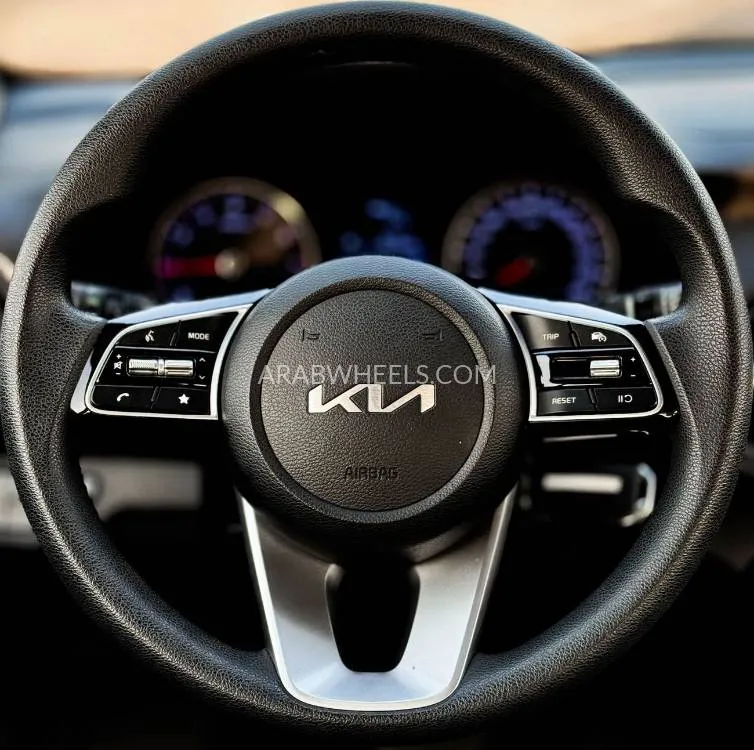 كيا سيراتو 2023 for Sale in الشارقة Image-14