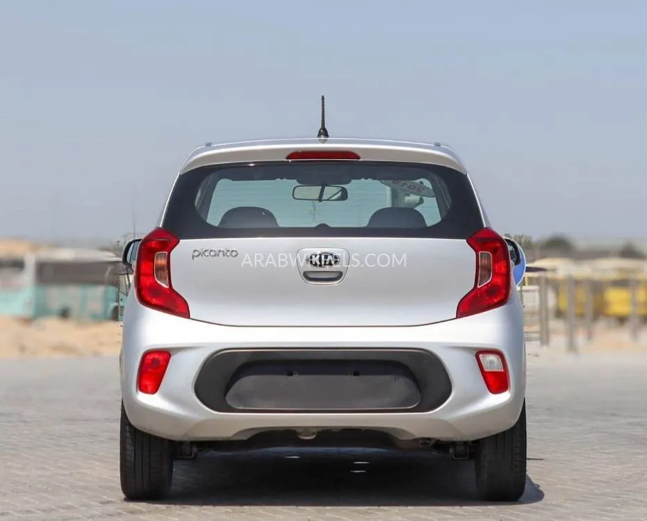 Kia Picanto 2019 for Sale in Sharjah Image-5