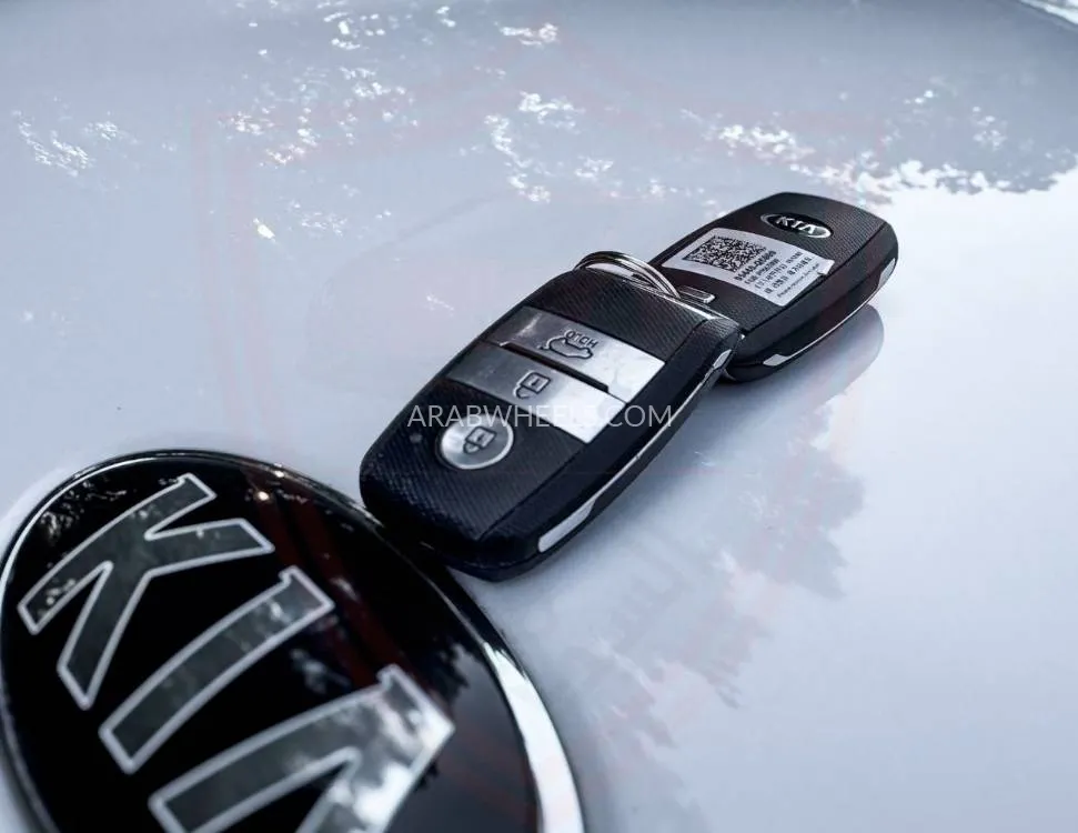 Kia Seltos 2020 for Sale in Sharjah Image-15