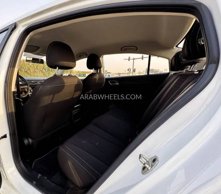 MG 1.5 AT COM 2022 for Sale in Sharjah Image-10