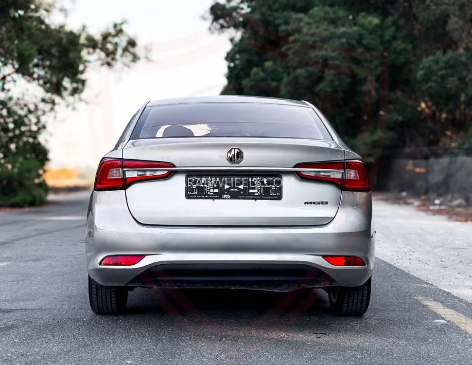 MG 1.5 AT COM 2022 for Sale in Sharjah Image-5