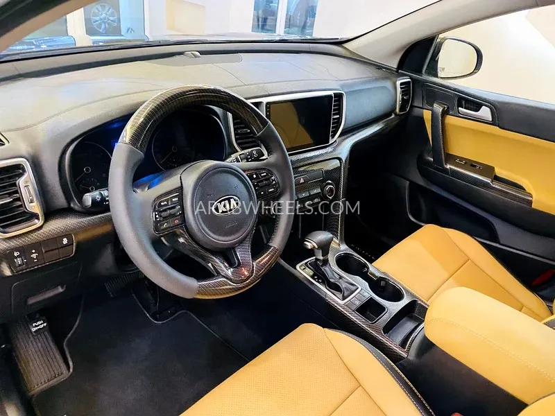 كيا سبورتاج 2019 for Sale in الشارقة Image-15