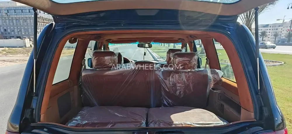 Lexus LX 2004 for Sale in Sharjah Image-14