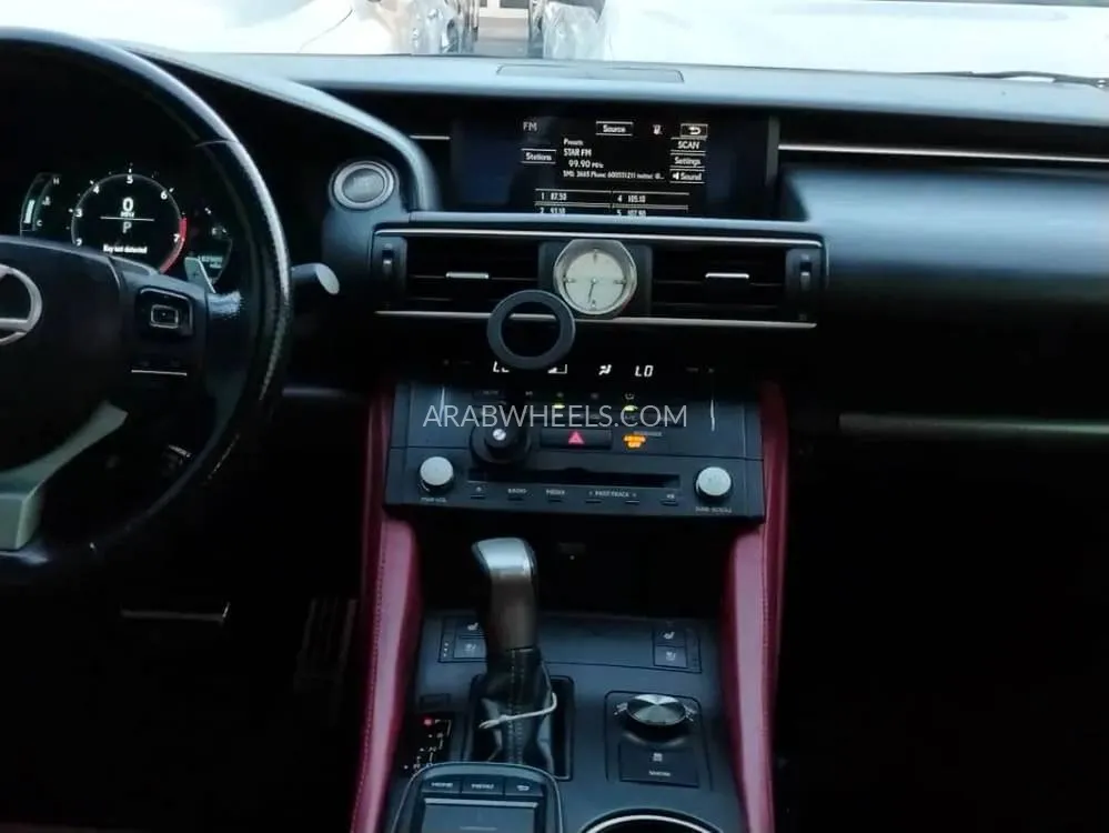 Lexus RC F 2016 for Sale in Dubai Image-13