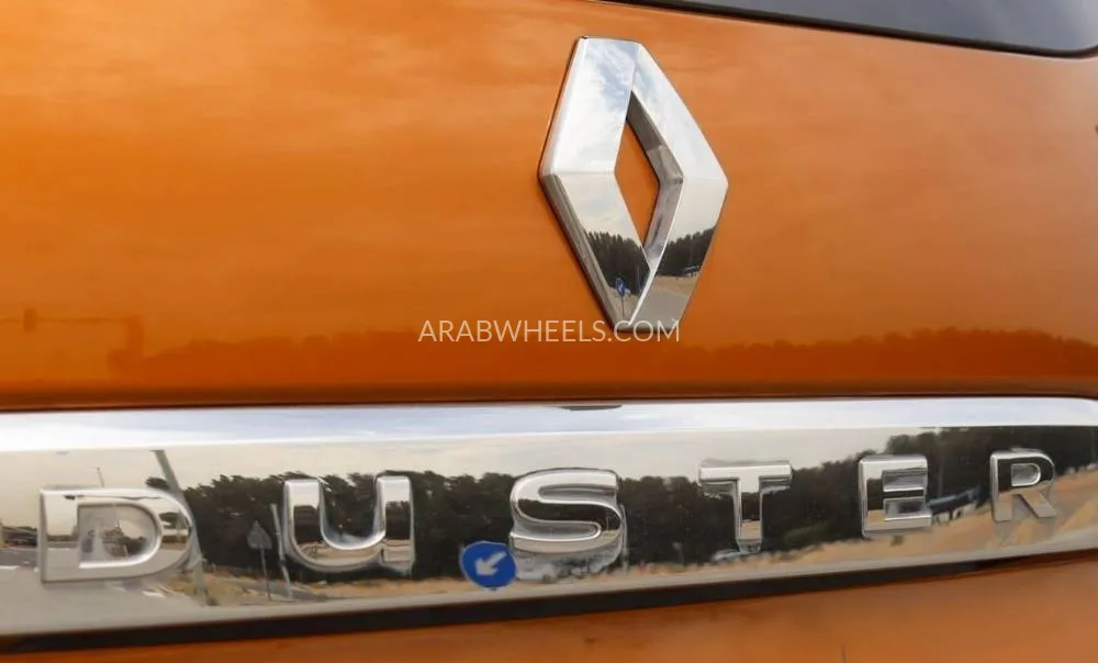 Renault Duster 2020 for Sale in Sharjah Image-8