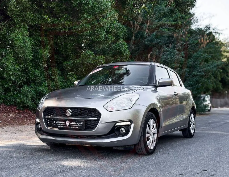 Suzuki Swift 2023 for Sale in Sharjah Image-3
