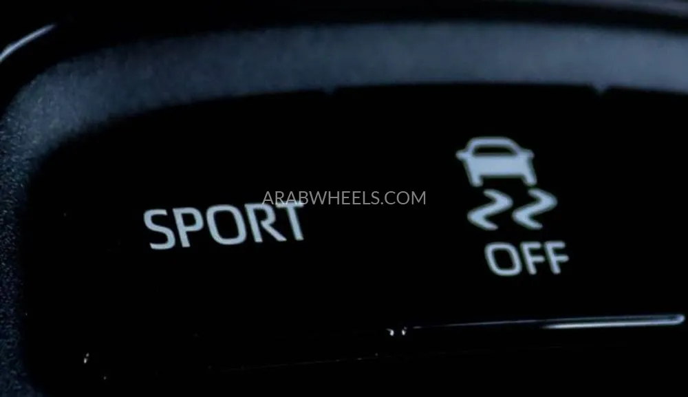 تويوتا كورولا 2020 for Sale in الشارقة Image-16