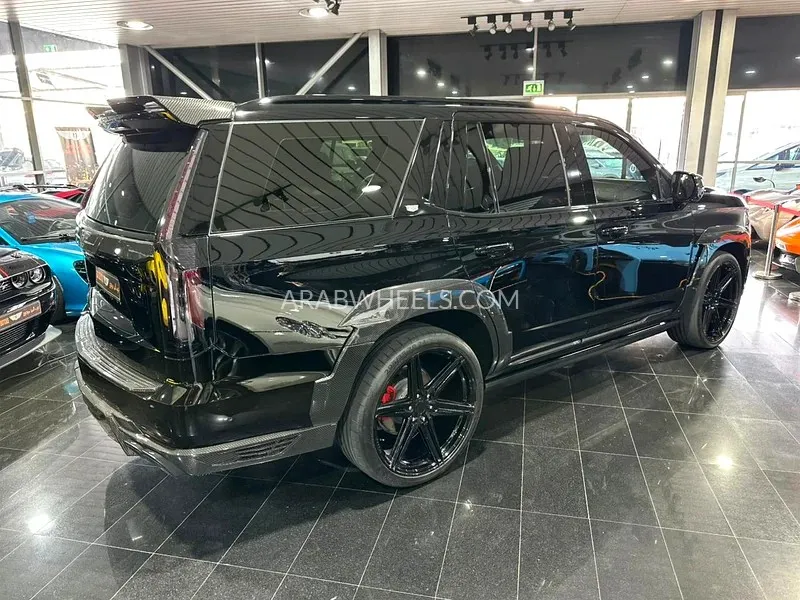 Cadillac Escalade 2022 for Sale in Dubai Image-11