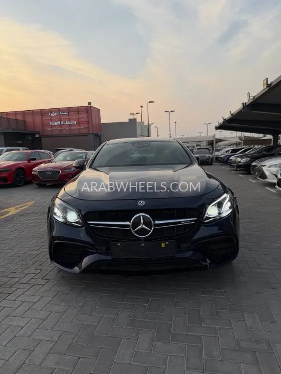 مرسيدس بنز كلاس E 2018 for Sale in الشارقة Image-3