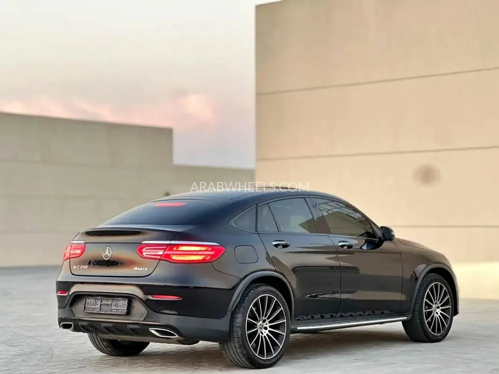 Mercedes Benz GLC Class 2018 for Sale in Sharjah Image-6