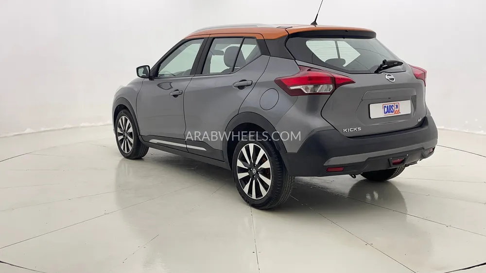 Nissan Kicks 2019 for Sale in Dubai Image-5