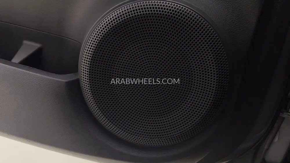 Nissan Kicks 2019 for Sale in Dubai Image-21