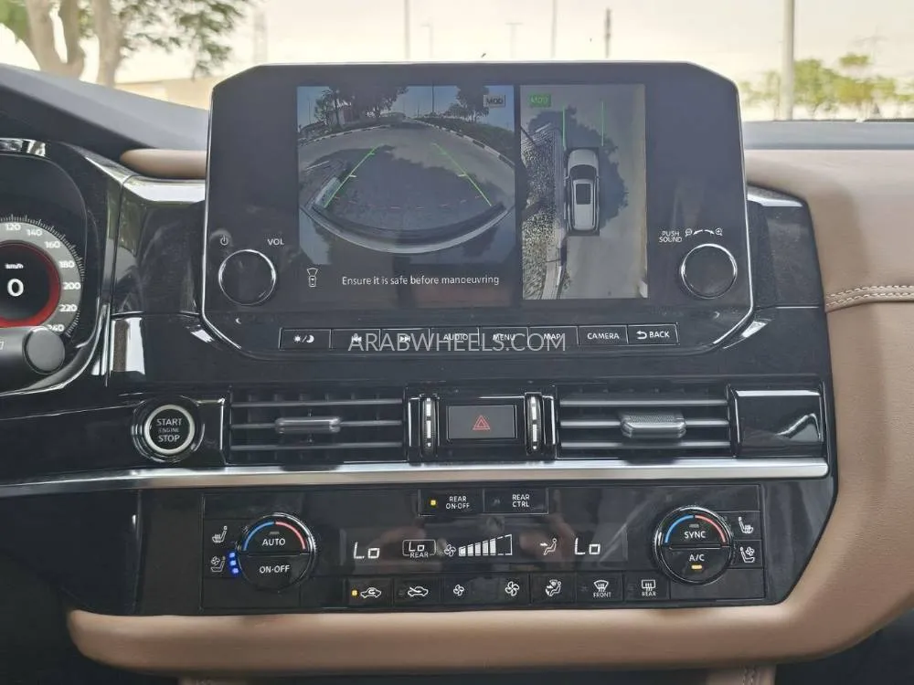 Nissan Pathfinder 2023 for Sale in Dubai Image-16