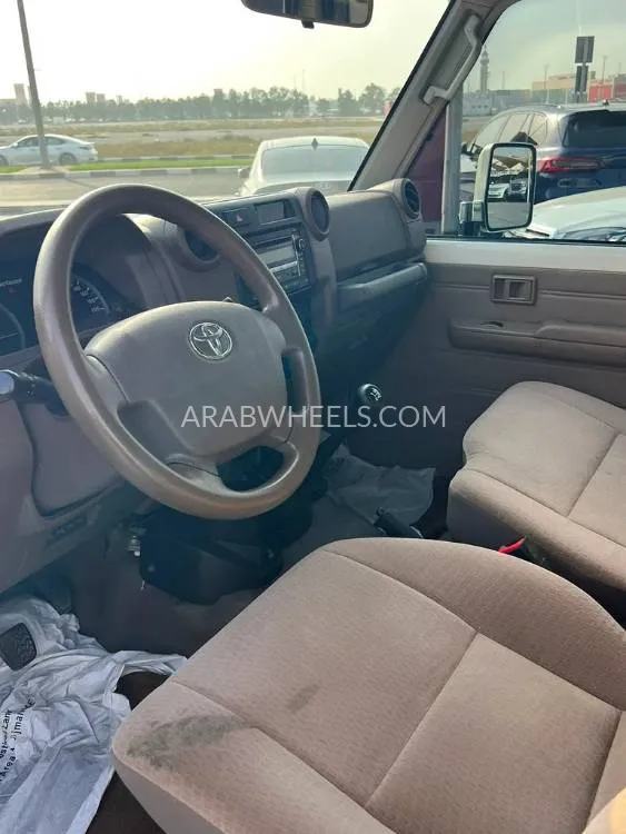 تويوتا لاند كروزر 2016 for Sale in الفجيرة Image-7