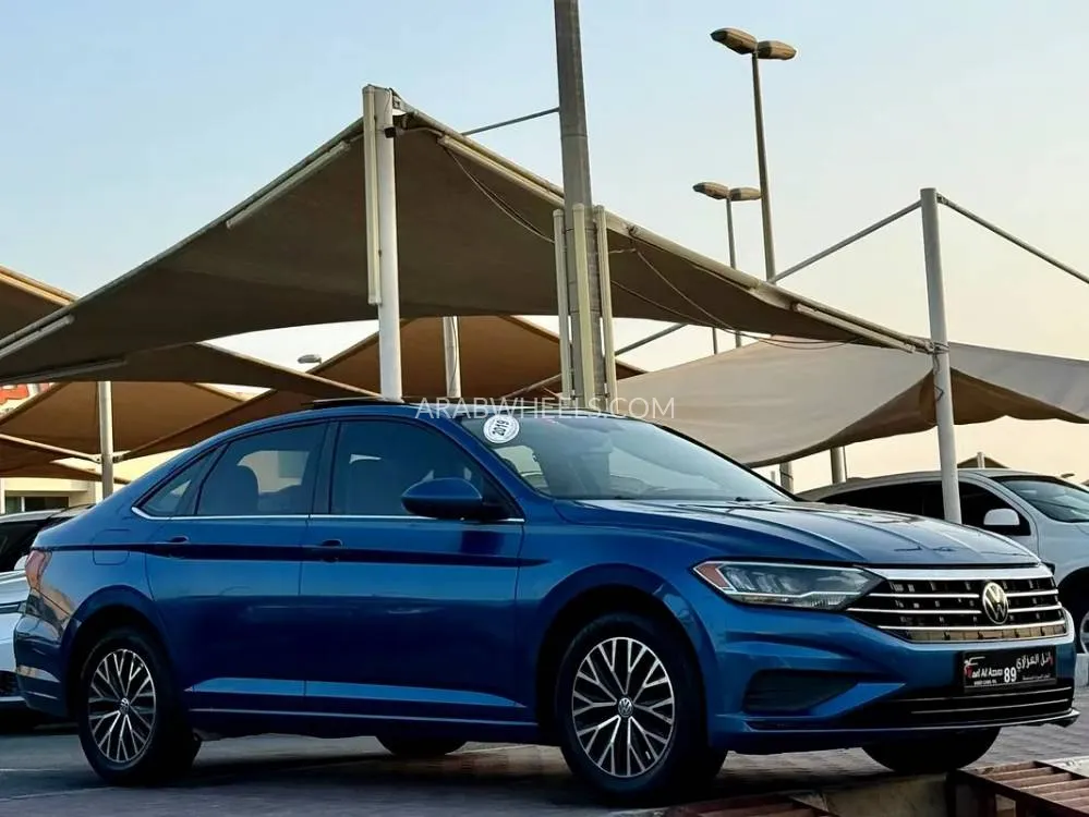 Volkswagen Jetta 2019 for Sale in Sharjah Image-2
