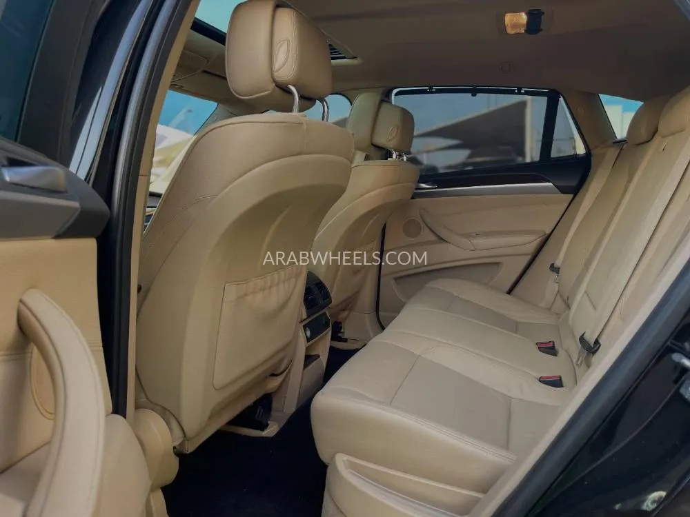 BMW X6 2014 for Sale in Sharjah Image-7