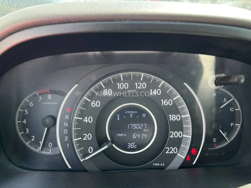 Honda CR-V 2013 for Sale in Sharjah Image-8