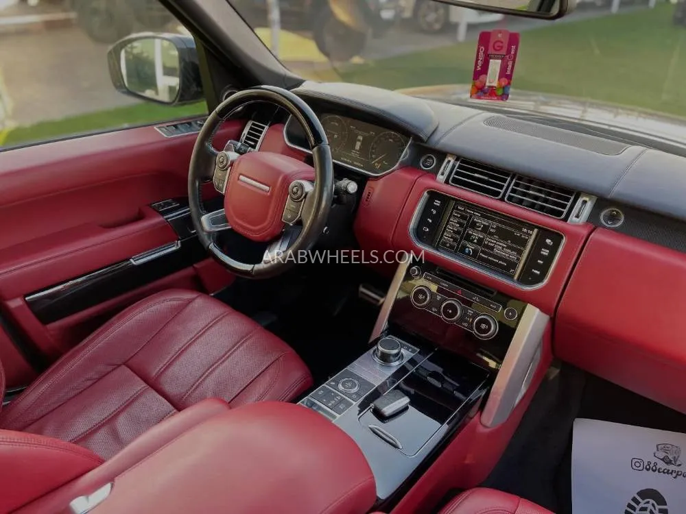 Land Rover Range Rover 2015 for Sale in Sharjah Image-10