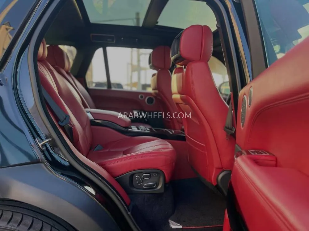 Land Rover Range Rover 2015 for Sale in Sharjah Image-11
