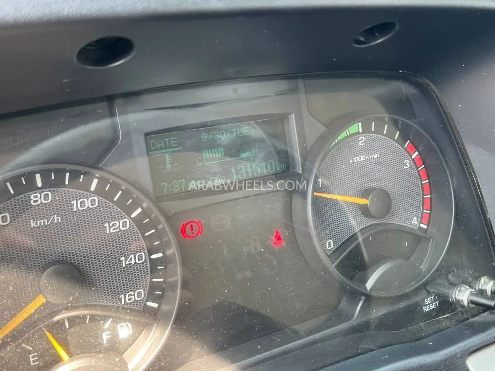 Mitsubishi Fuso 2020 for Sale in Sharjah Image-8