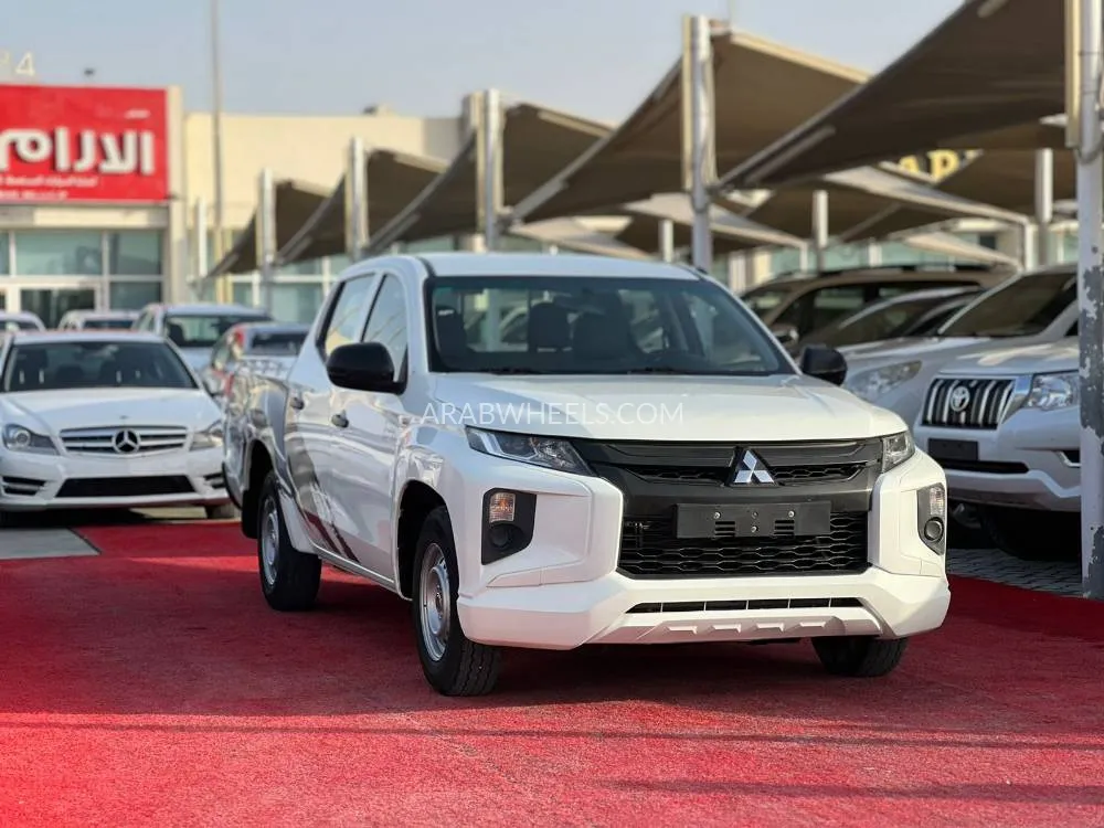 Mitsubishi L200 2022 for Sale in Sharjah Image-19