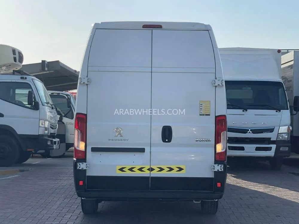 Peugeot Boxer 2021 for Sale in Sharjah Image-6